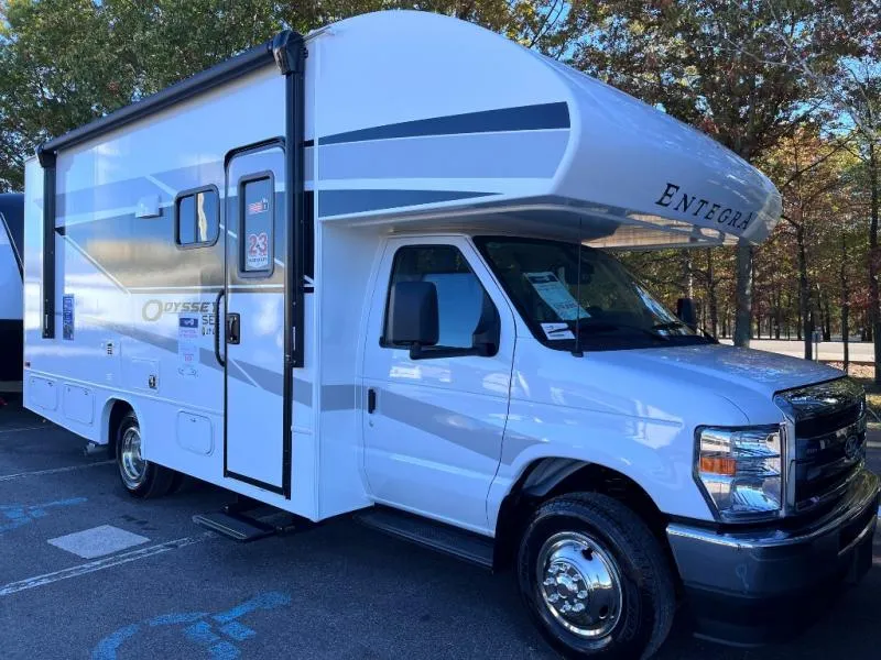 2026 Entegra Coach Odyssey SE 22CF - Photo 2