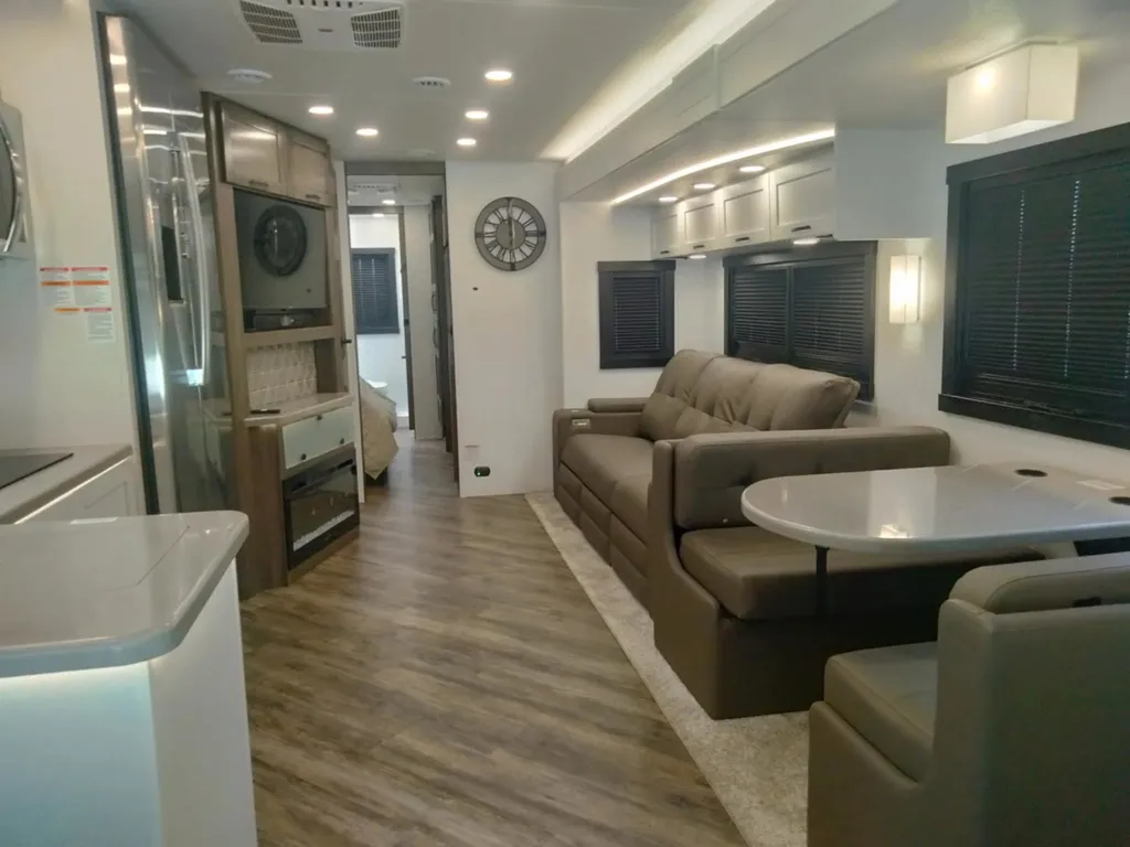 2026 Entegra Coach Accolade 37K, Photos photo 12