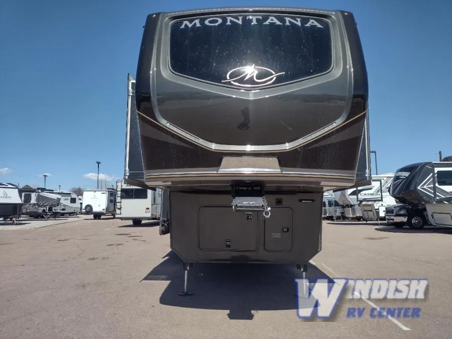 2025 Keystone Montana 3941FO - Photo 2