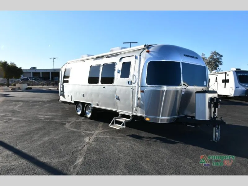 2026 Airstream International 28RB - Photo 2