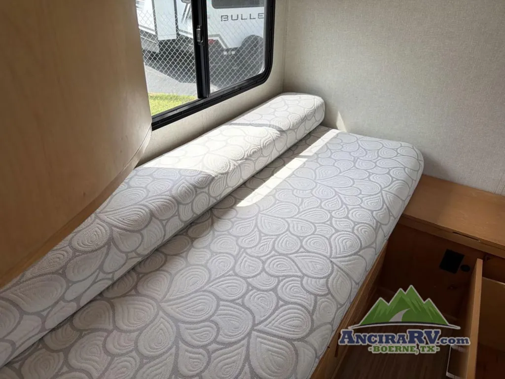 2018 Tiffin Wayfarer 24 TW, Photos photo 16