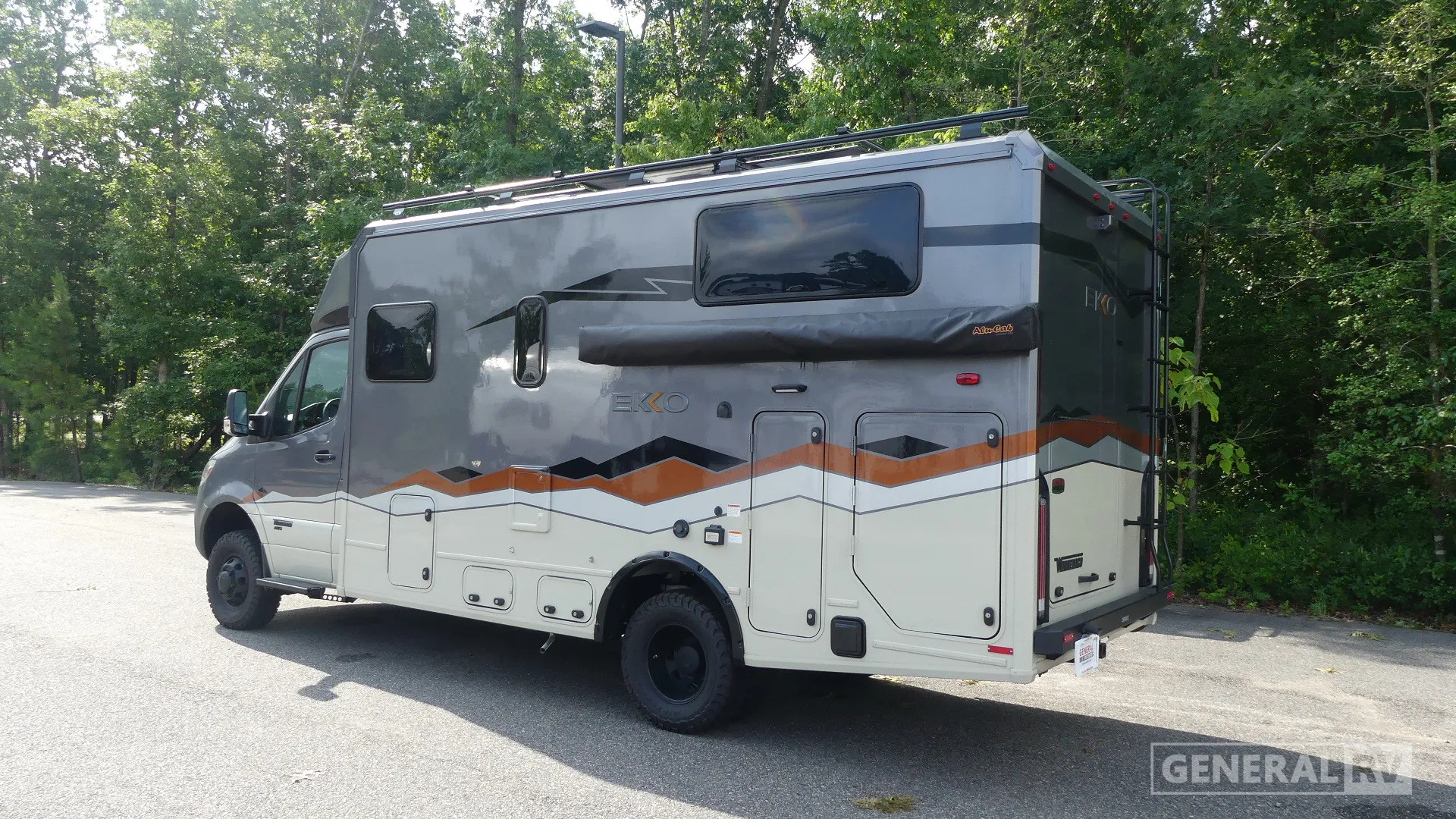 2027 Winnebago EKKO Sprinter 23B - Photo 4
