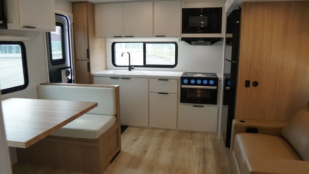 2026 Winnebago Thrive 24RKS - Photo 3