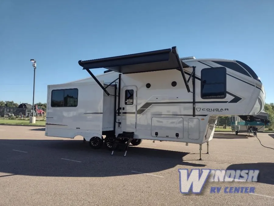 2026 Keystone Cougar Half-Ton 27SGS - Photo 2