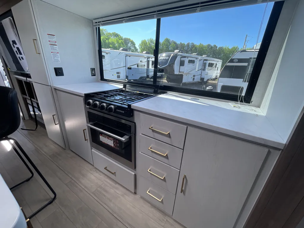 2026 Forest River Vibe 3400XL, Photos photo 13