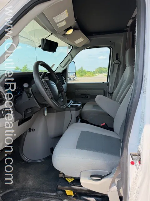 2023 Coachmen Freelander 31FS dealer photo 7 from Outlet Recreation
