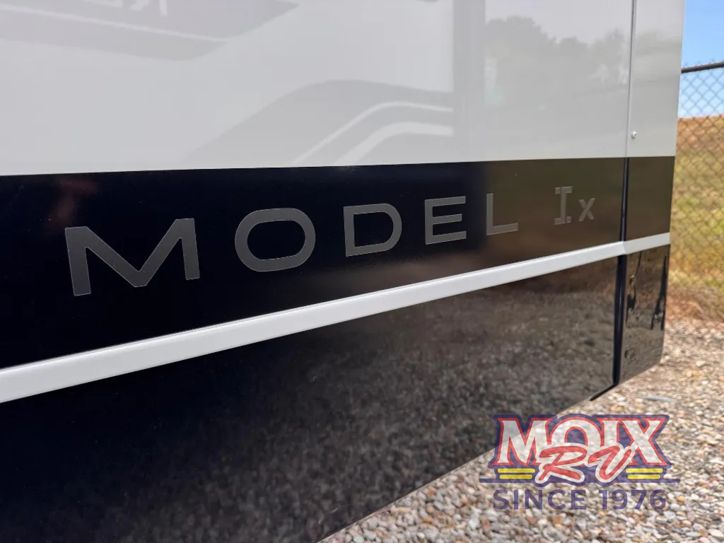 2026 Brinkley Model Ix 23X, Photos photo 7
