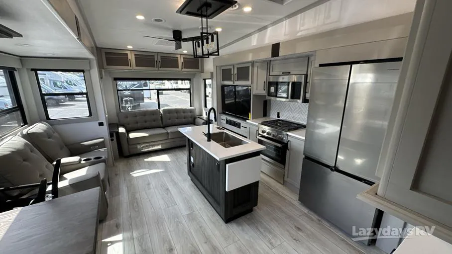 2026 Keystone Montana High Country 385BR, Photos photo 11