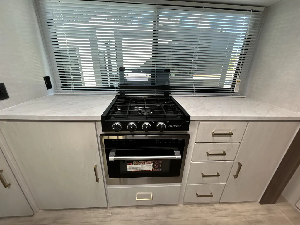 2026 Forest River Vibe 3400XL, Photos photo 10