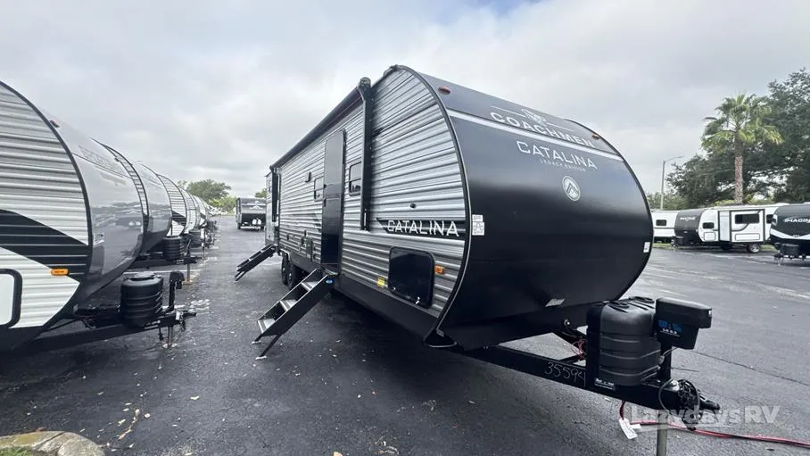 2026 Coachmen Catalina Legacy Edition 323BHDSCK - Photo 2