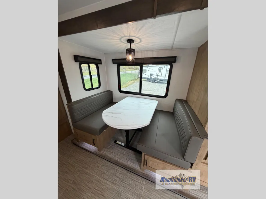 2024 Coachmen Freedom Express Ultra Lite 274RKS, Photos photo 32