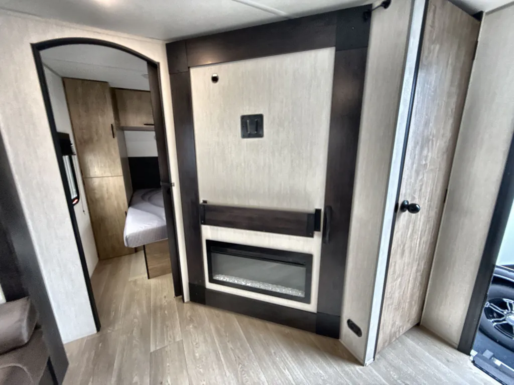2026 Forest River Cherokee Grey Wolf 26KF, Photos photo 29