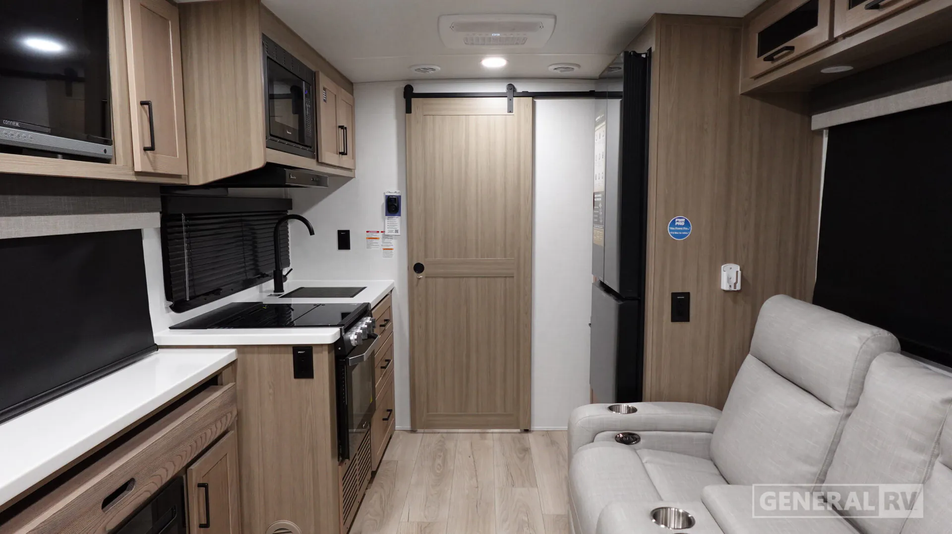 2027 Forest River Rockwood Mini Lite 2524FBT - Photo 3