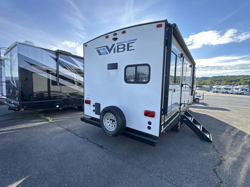2021 Forest River Vibe 25RK, Photos photo 6