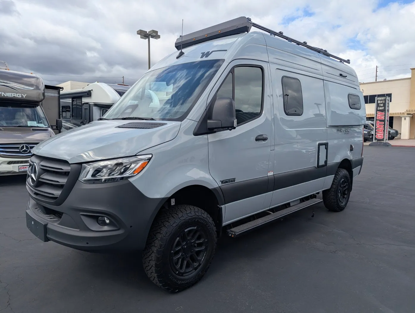 2027 Winnebago Revel Sport 44N - Photo 4