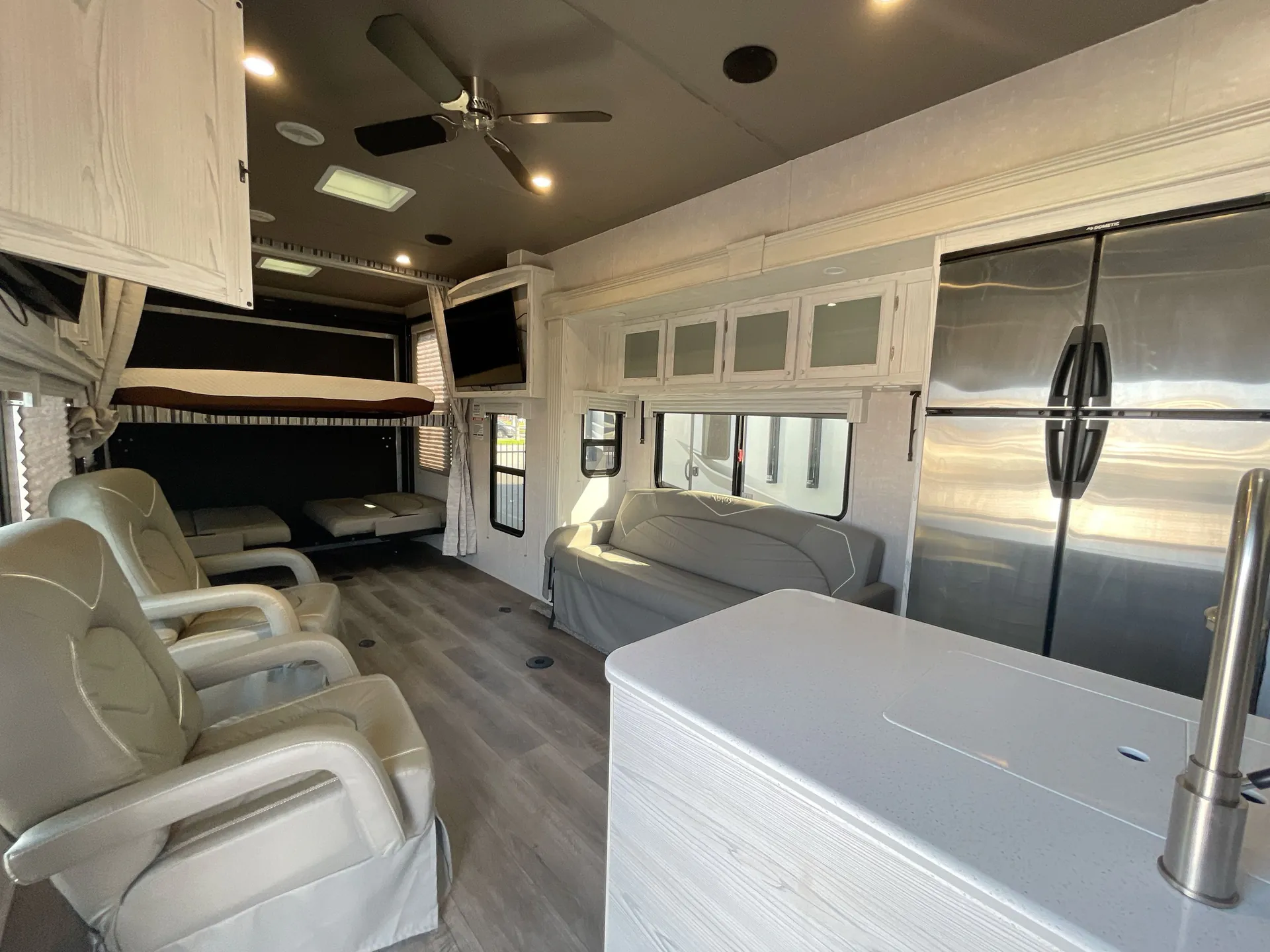 2023 Eclipse Attitude 3218 MM — living area main