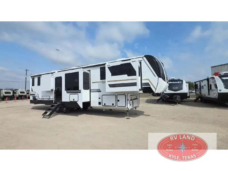 2026 KZ Durango Gold 388FLS - Photo 4