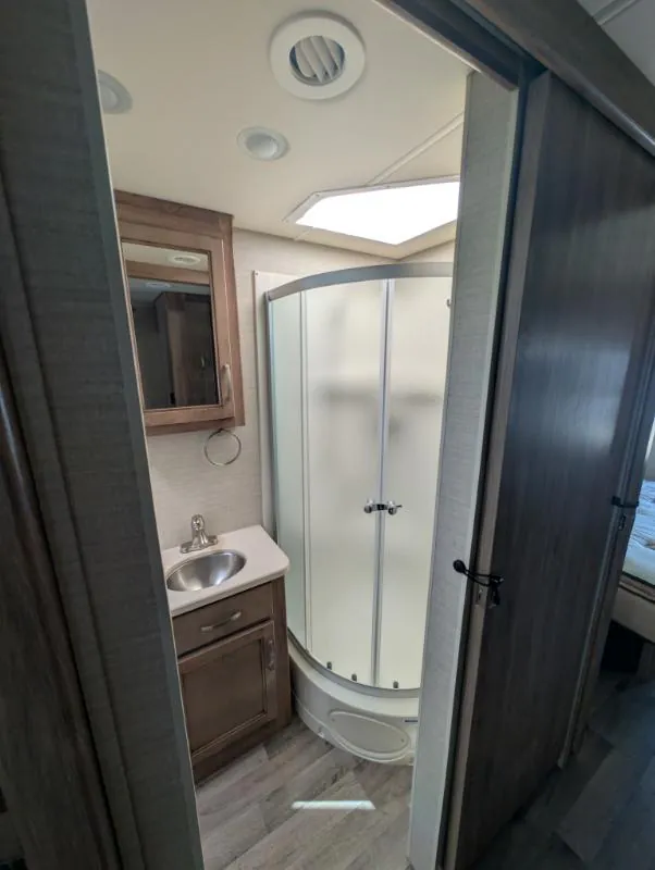 2018 Jayco Precept 33U, Photos photo 15
