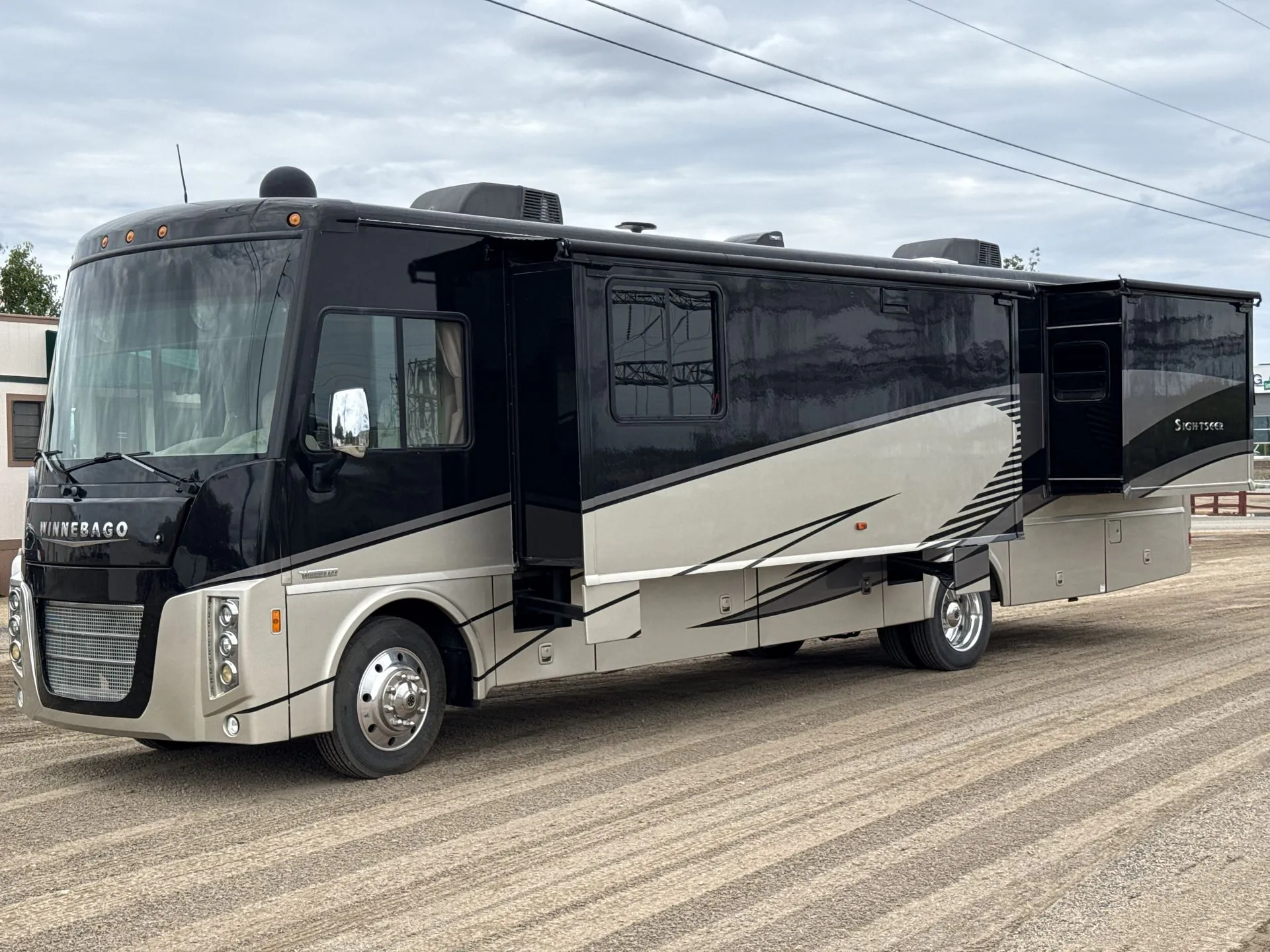 2018 Winnebago Sightseer 35G - Photo 3
