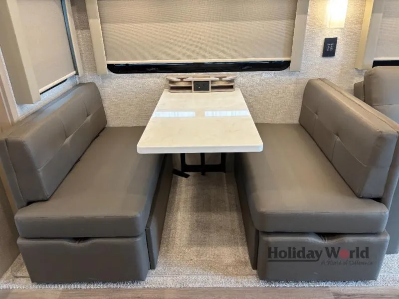 2026 Renegade RV Verona 40VBH - Photo 4