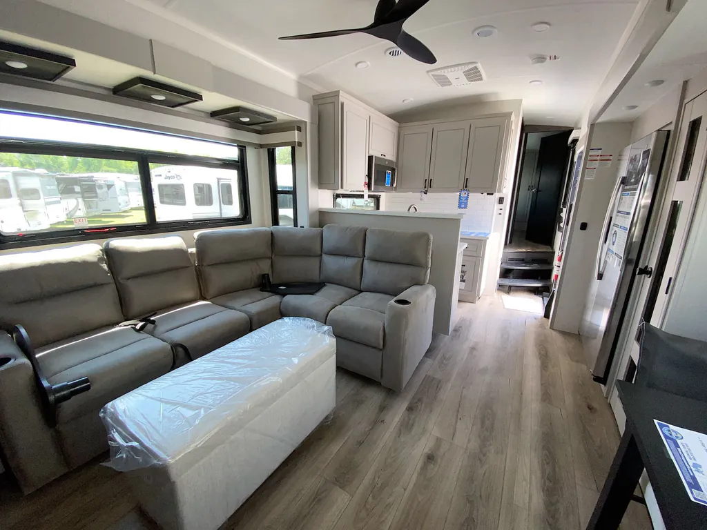 2026 Jayco North Point 395DSDB, Photos photo 34