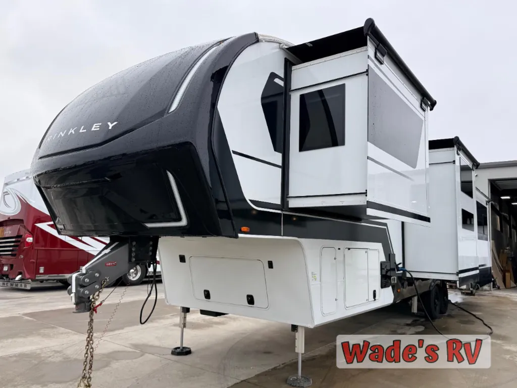 2025 Brinkley Model Z 3610, Photos photo 3