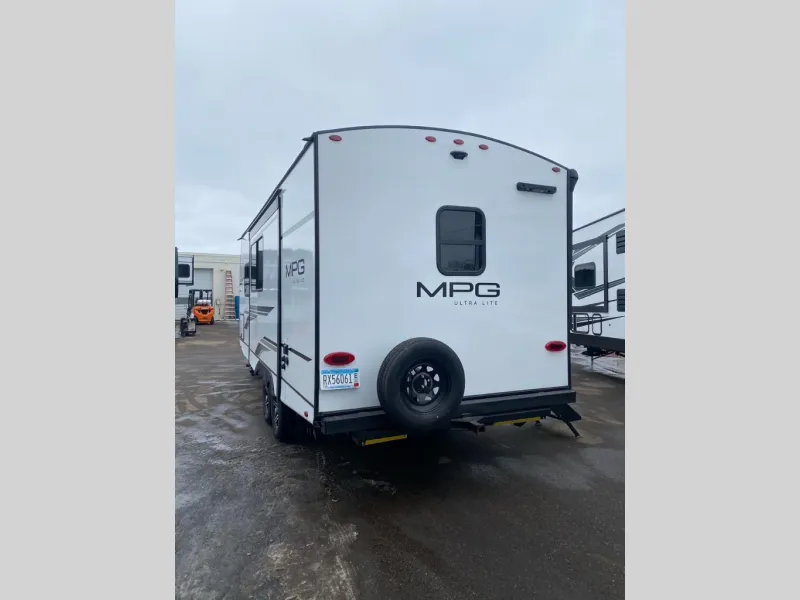 2025 Cruiser RV MPG 2100RB - Photo 4