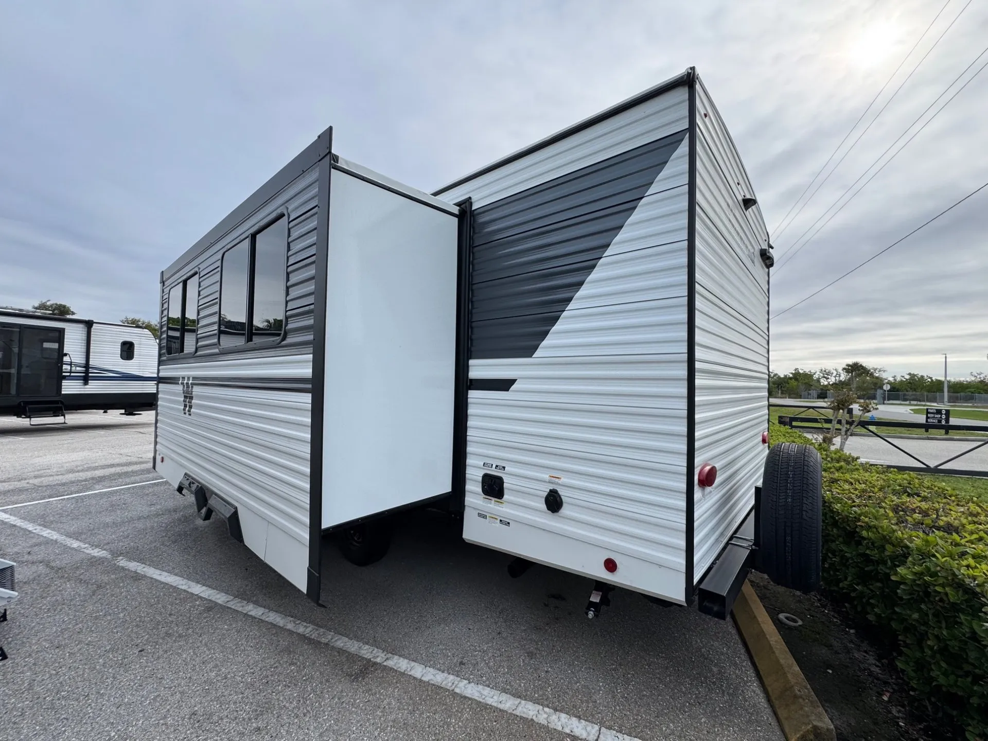 2026 Winnebago Access 24RB - Photo 4