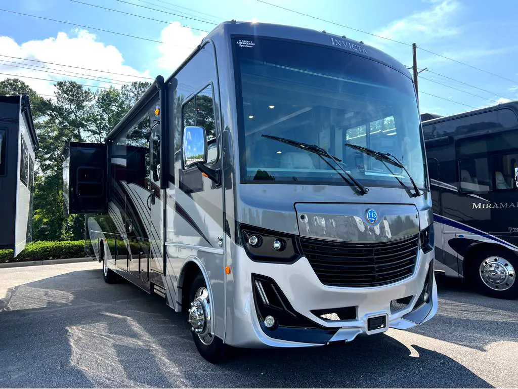 2024 Holiday Rambler Invicta 36Y - Photo 2