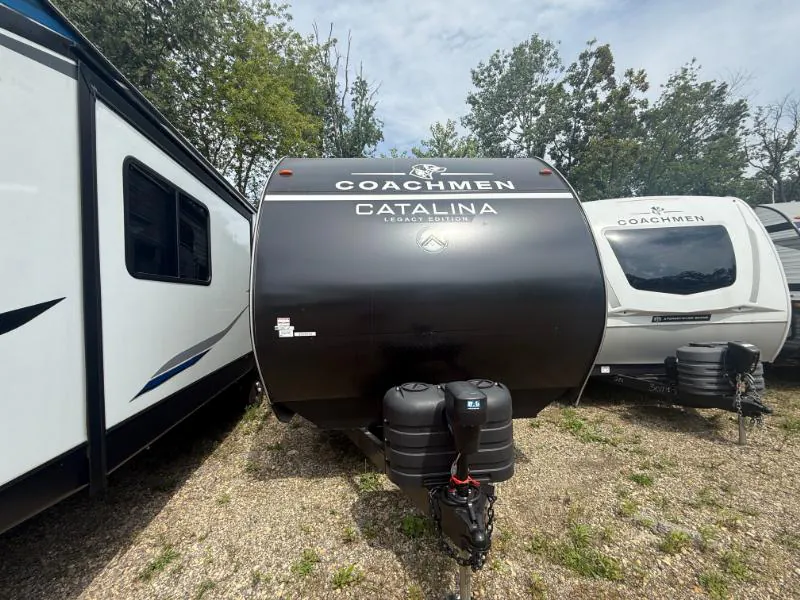 2026 Coachmen Catalina Legacy Edition 273DBHCK, Photos photo 68