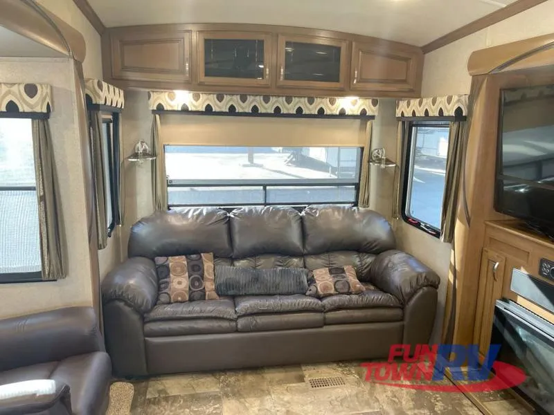 2018 Forest River RV Cedar Creek Hathaway Edition 38CK2 - Photo 2