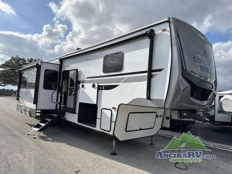 2025 Coachmen Brookstone 318RLL - Photo 3