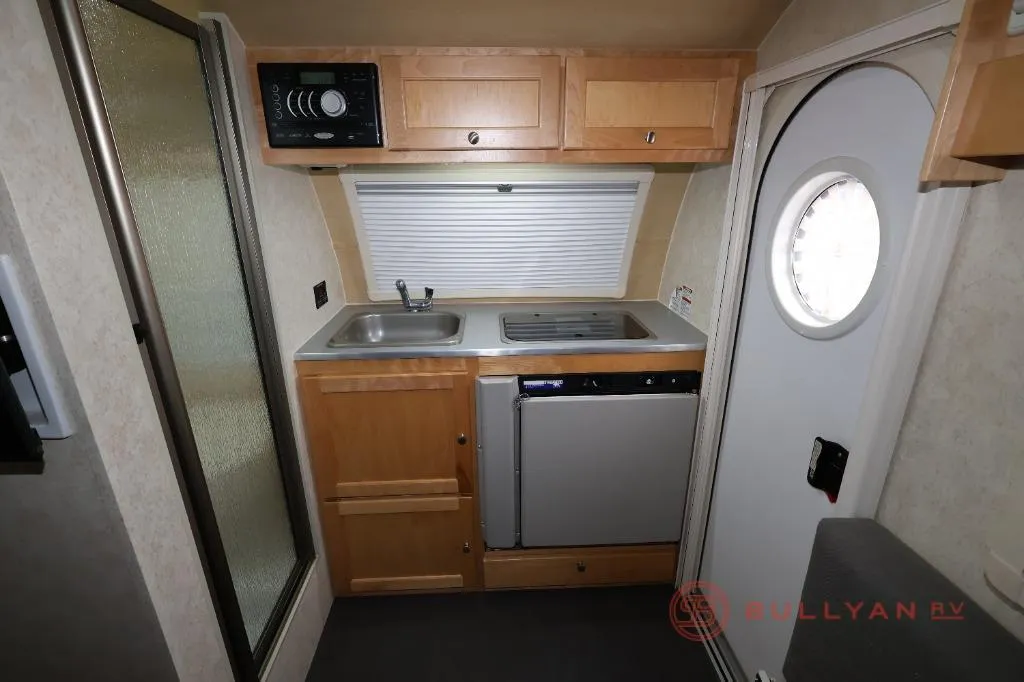 2017 nuCamp RV T@B Used    320 - Photo 3