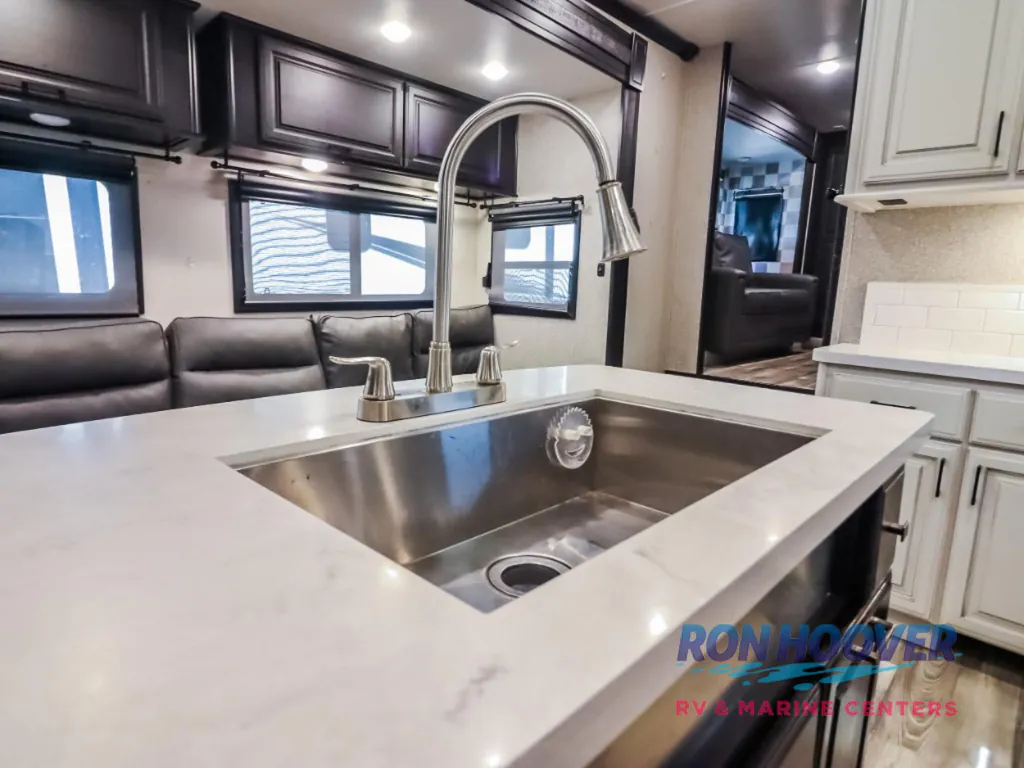 2022 Highland Ridge Silverstar 376FBH, Photos photo 14