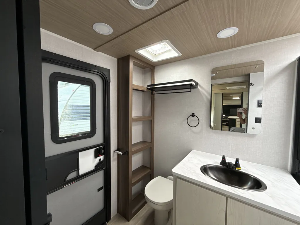 2027 Forest River Vibe Extreme Lite 2600RB, Photos photo 18
