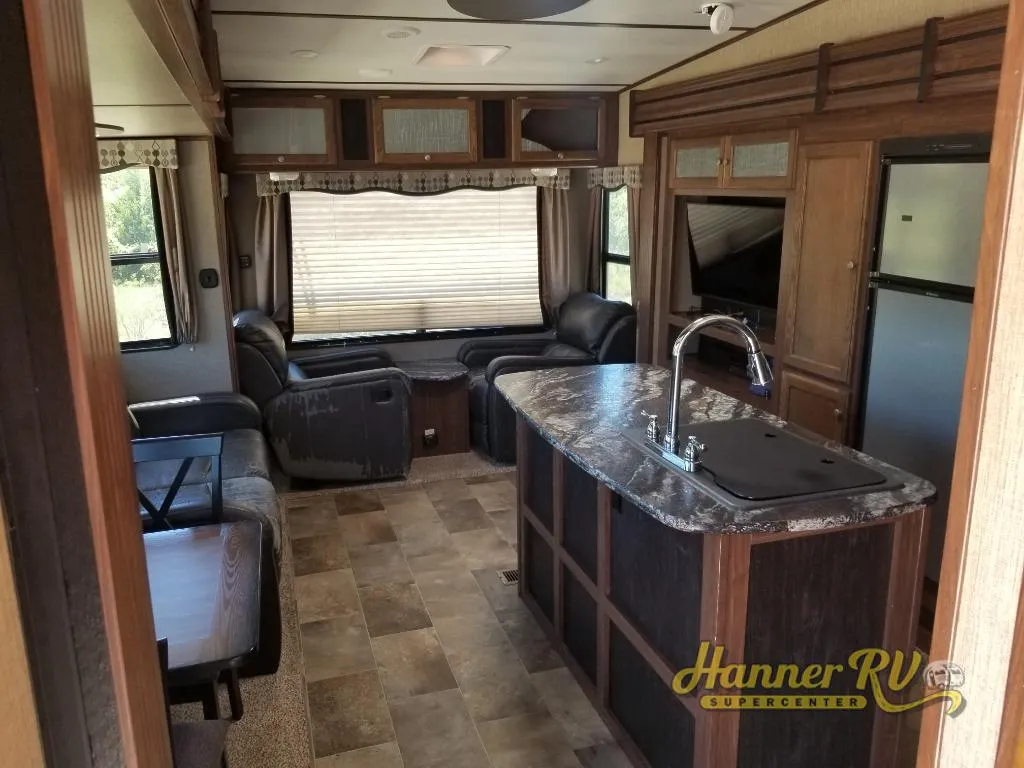 2017 Keystone Sprinter 347FWLFT - Photo 2
