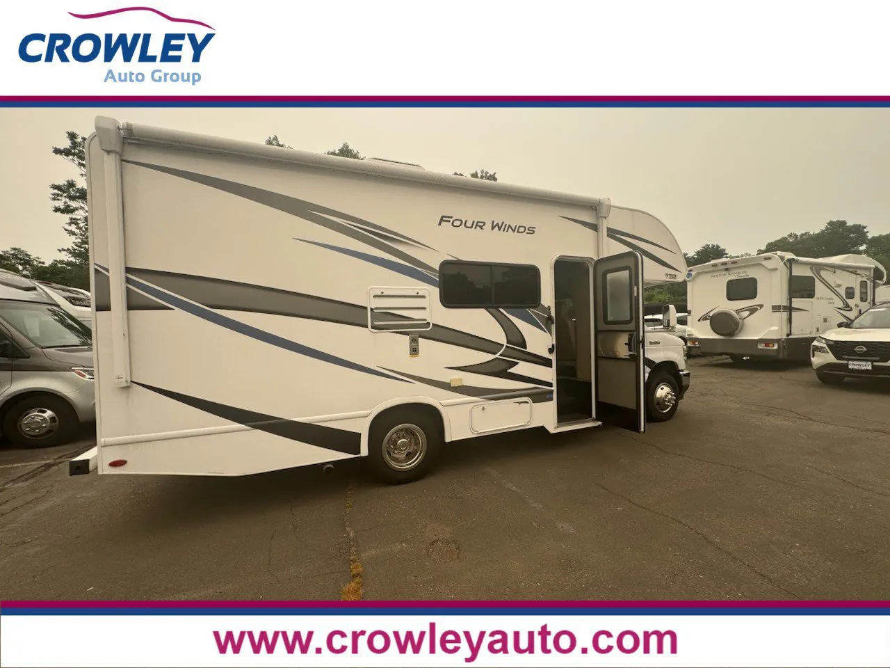 2023 Thor Motor Coach Fourwinds 22B - Photo 2