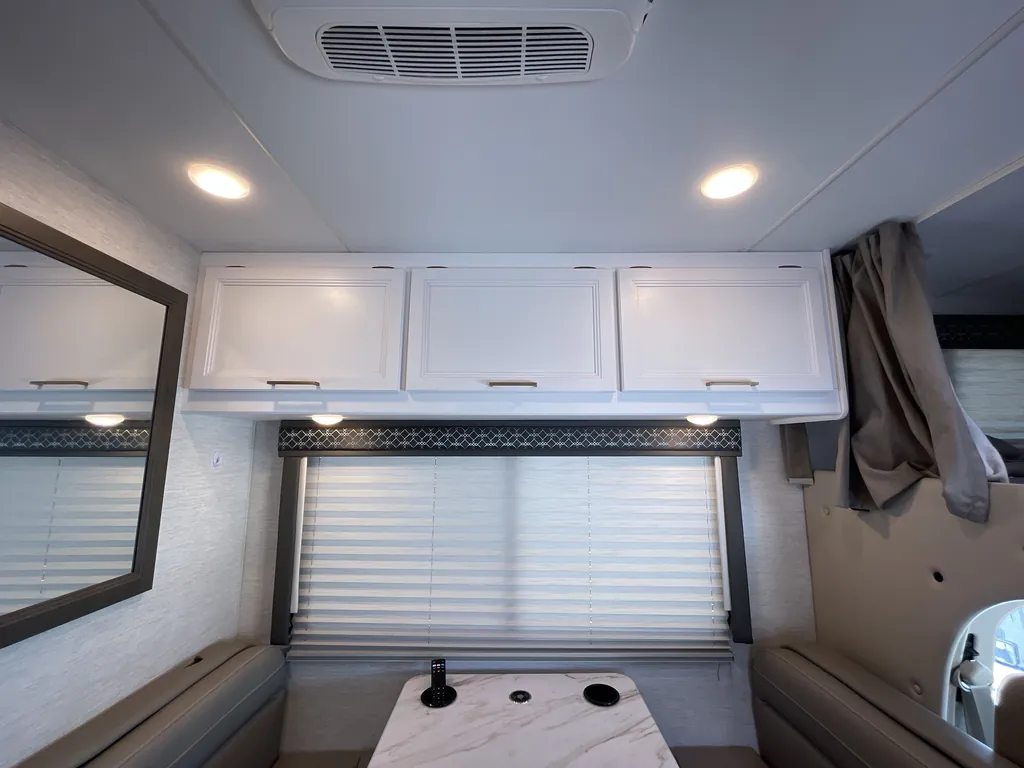 2025 Thor Motor Coach Freedom Elite 22FE, Photos photo 9