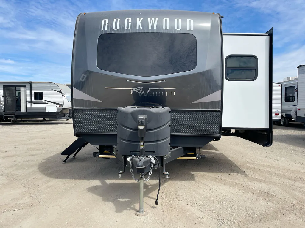 2023 Forest River Rockwood Ultra Lite 2614BS, Photos photo 4
