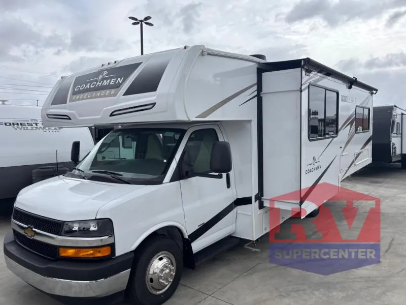 2026 Coachmen Freelander 23FS - Photo 4