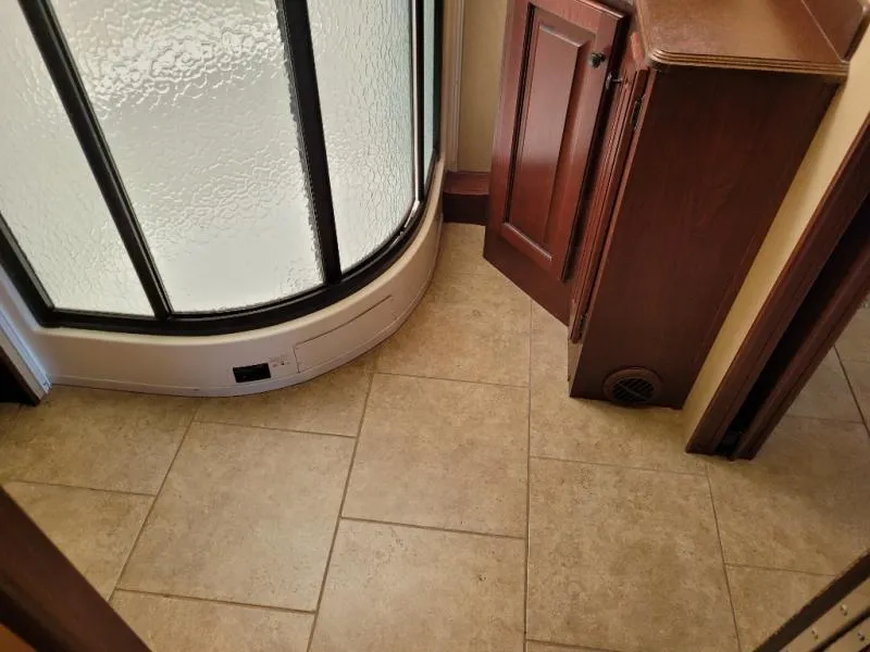 2013 Forest River Berkshire 390 FL, Photos photo 16