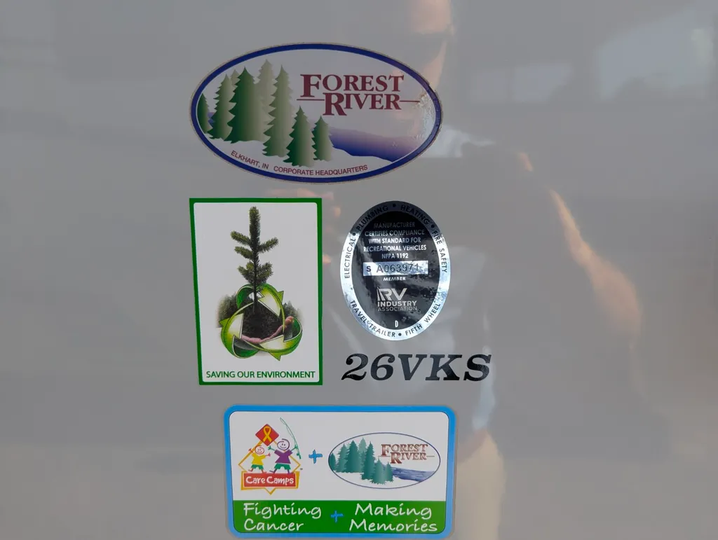 2022 Forest River Vengeance Rogue 26V, Photos photo 7