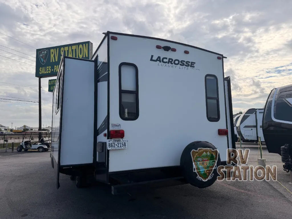 2020 Prime Time LaCrosse 3380IB, Photos photo 6