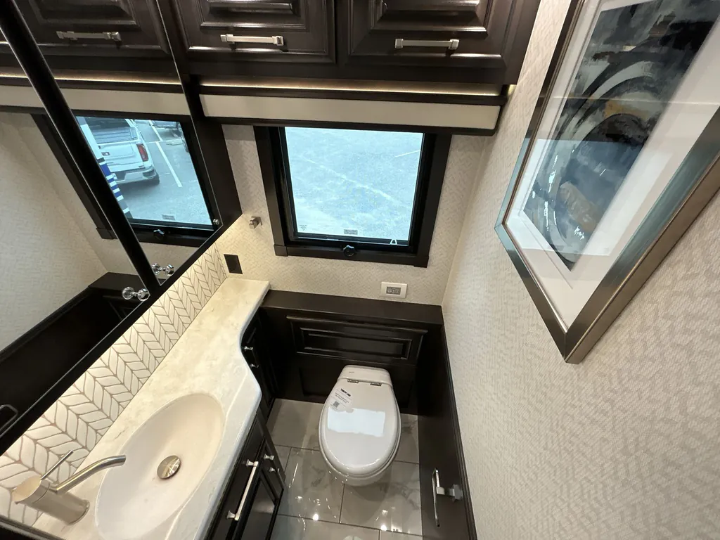 2026 Entegra Coach Aspire 44V, Photos photo 47