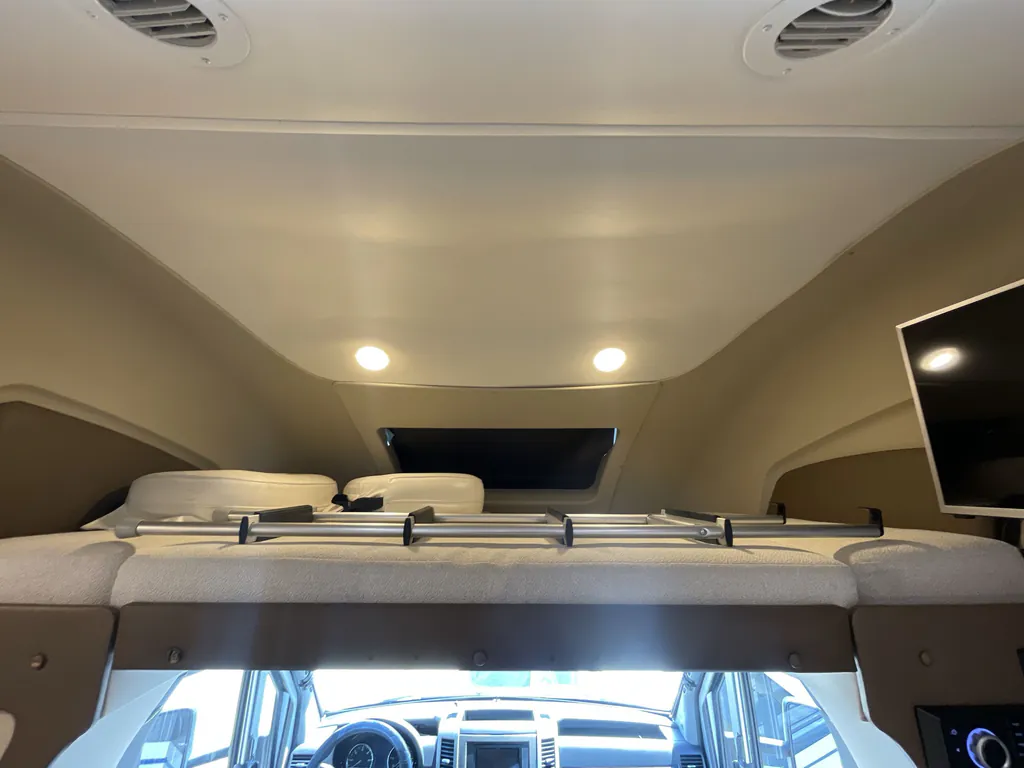 2019 Tiffin Wayfarer 24 TW, Photos photo 16