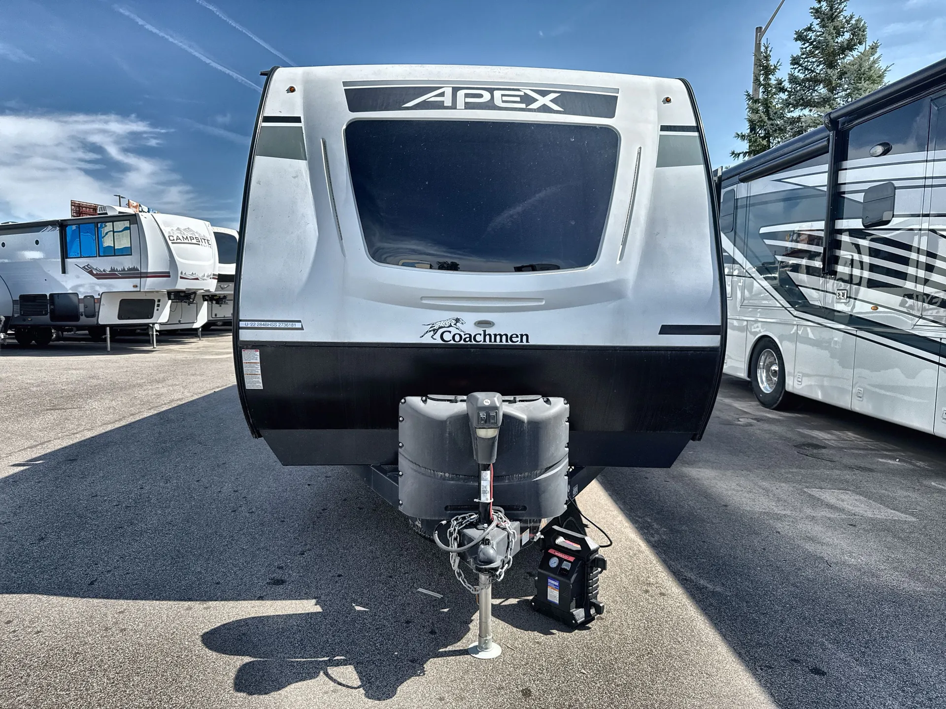 2022 Coachmen Apex 284BHSS — front