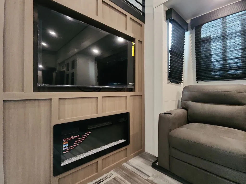 2026 Jayco Jay Flight Bungalow 404LOFT DS, Photos photo 24