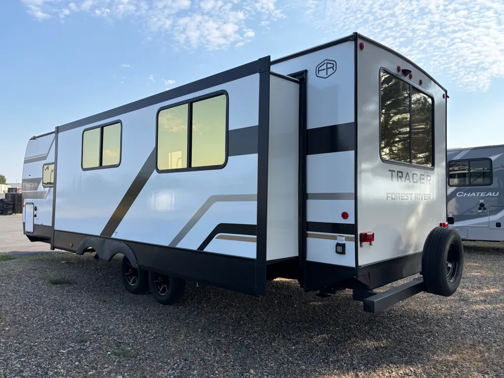 2027 Forest River Tracer 286RL, Photos photo 2