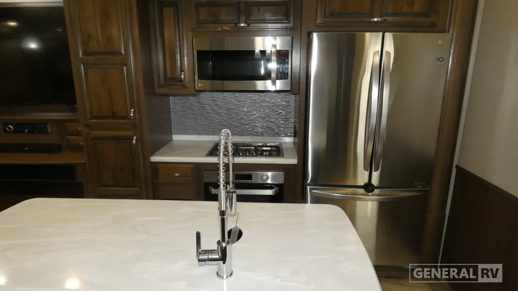 2018 Forest River Riverstone Legacy 38FB2, Photos photo 6