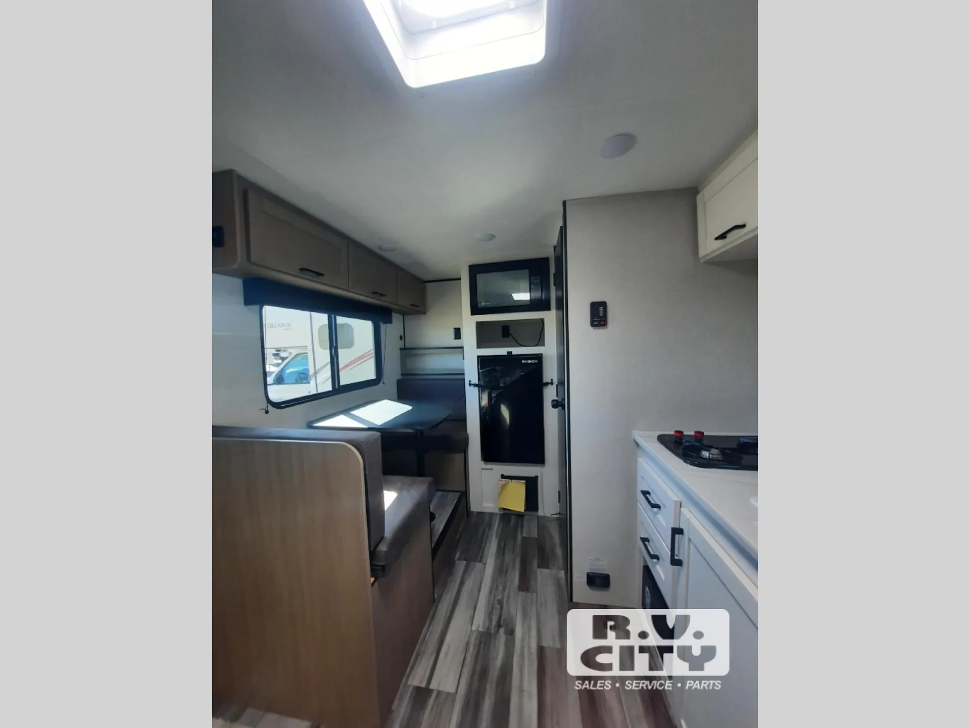 2027 Jayco Jay Flight SLX 130RDW - Photo 4